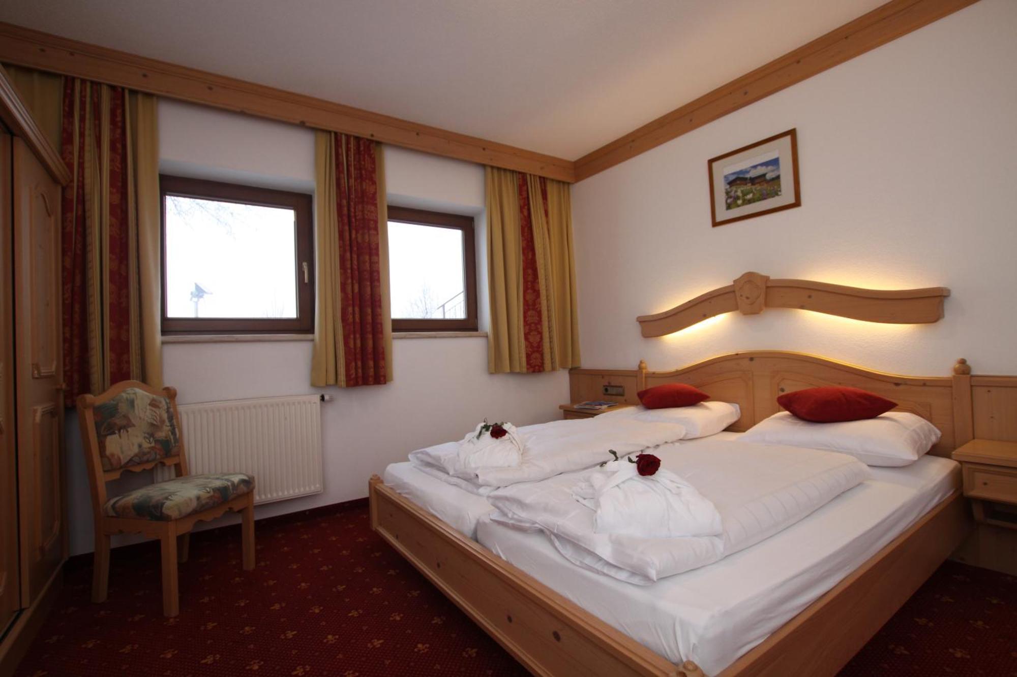 Gast- Und Ferienhof Christler Tux Exterior photo